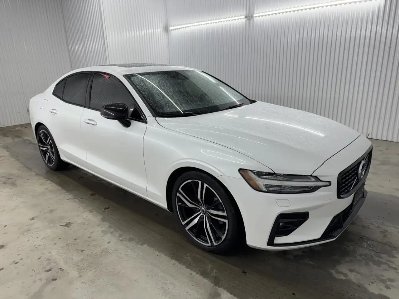 Volvo S60 снимка Volvo S60