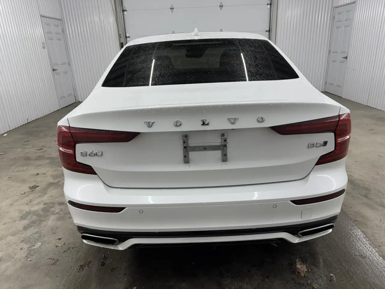 Volvo S60 снимка Volvo S60