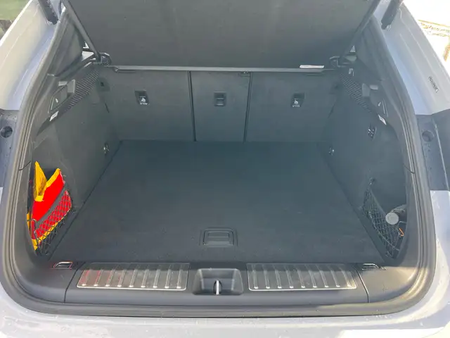 Porsche Macan Turbo AHK BOSE PANO 22" SPORT CHRONO MWST TOP! Ansicht 19