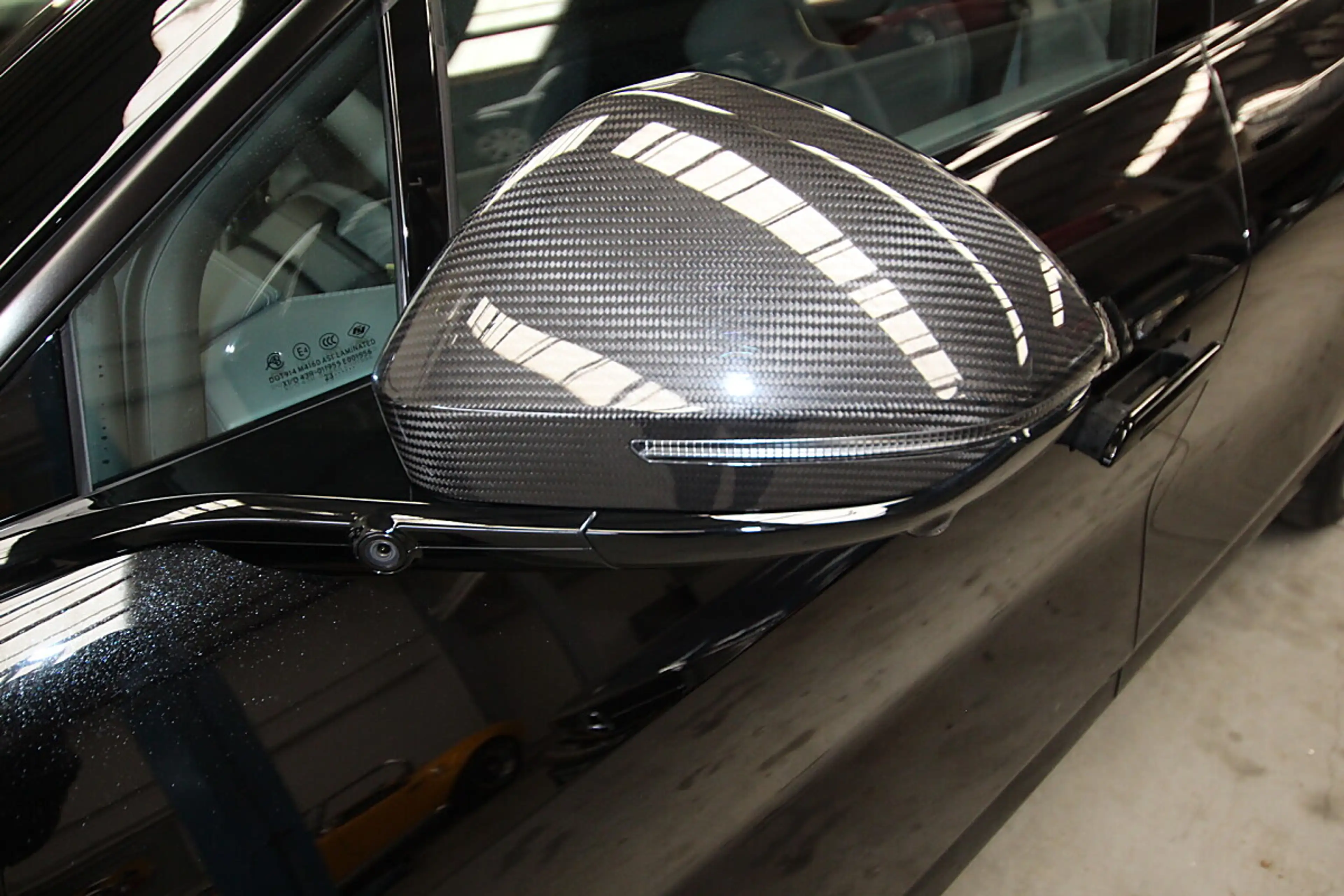Lotus Eletre R — photo 13