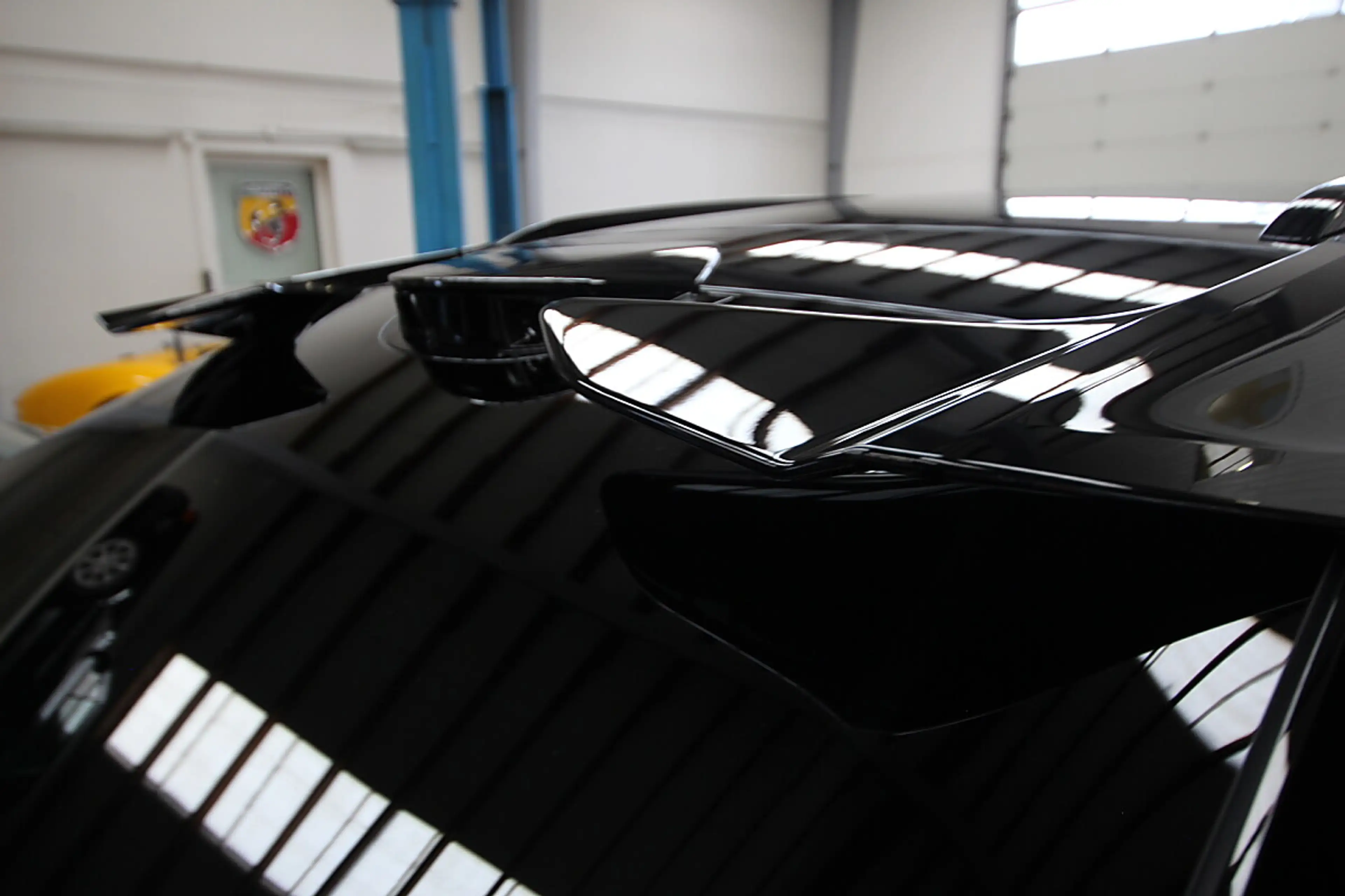 Lotus Eletre R — photo 15