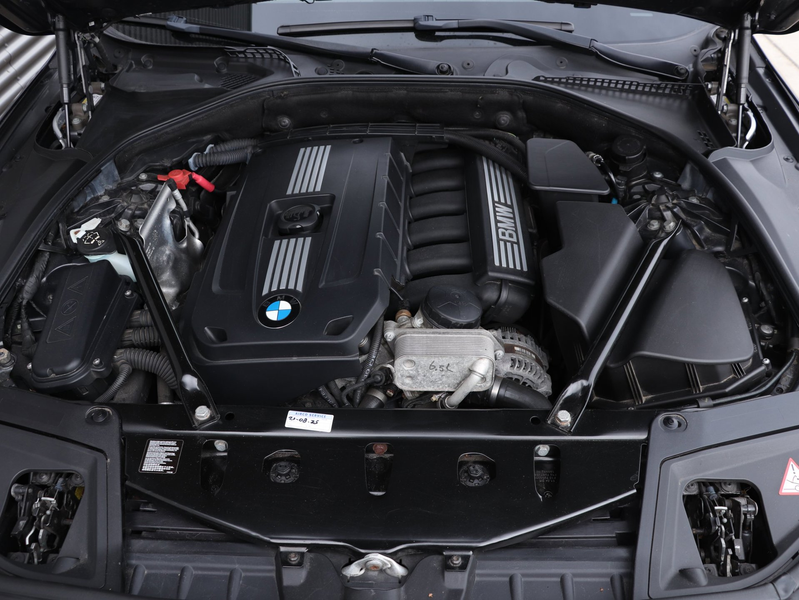BMW 528 5-serie 528i Executive Automaat *Groot navi*Parkee — photo 13