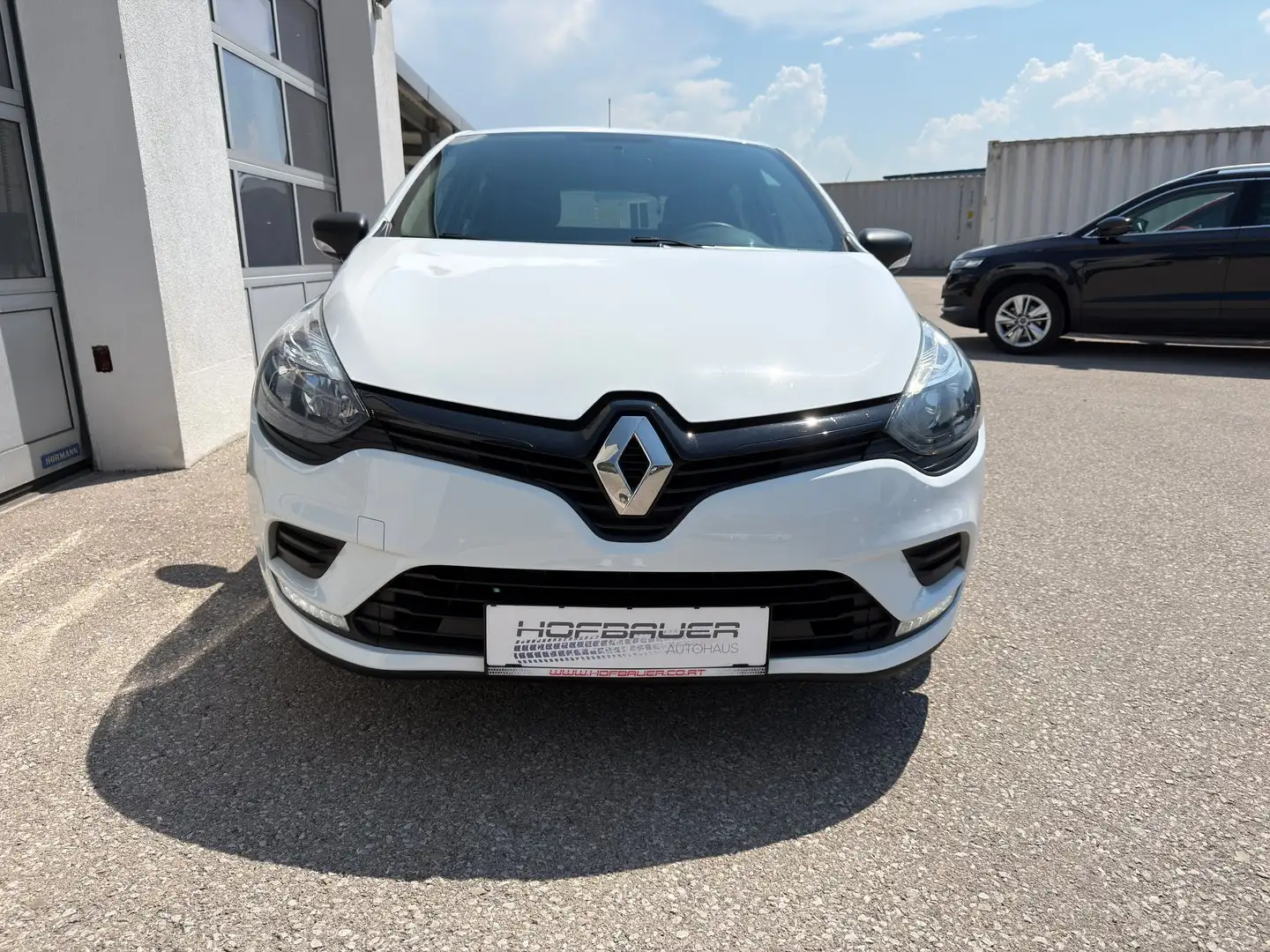 Renault Clio Life 1,2 16V 75 Weiß - 2