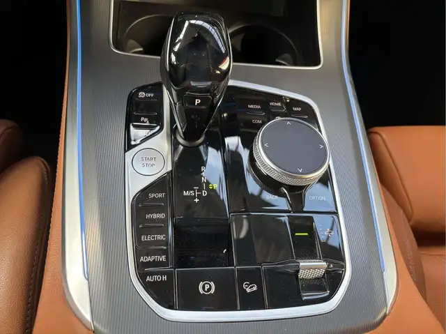BMW X5 Xdrive45e view 15
