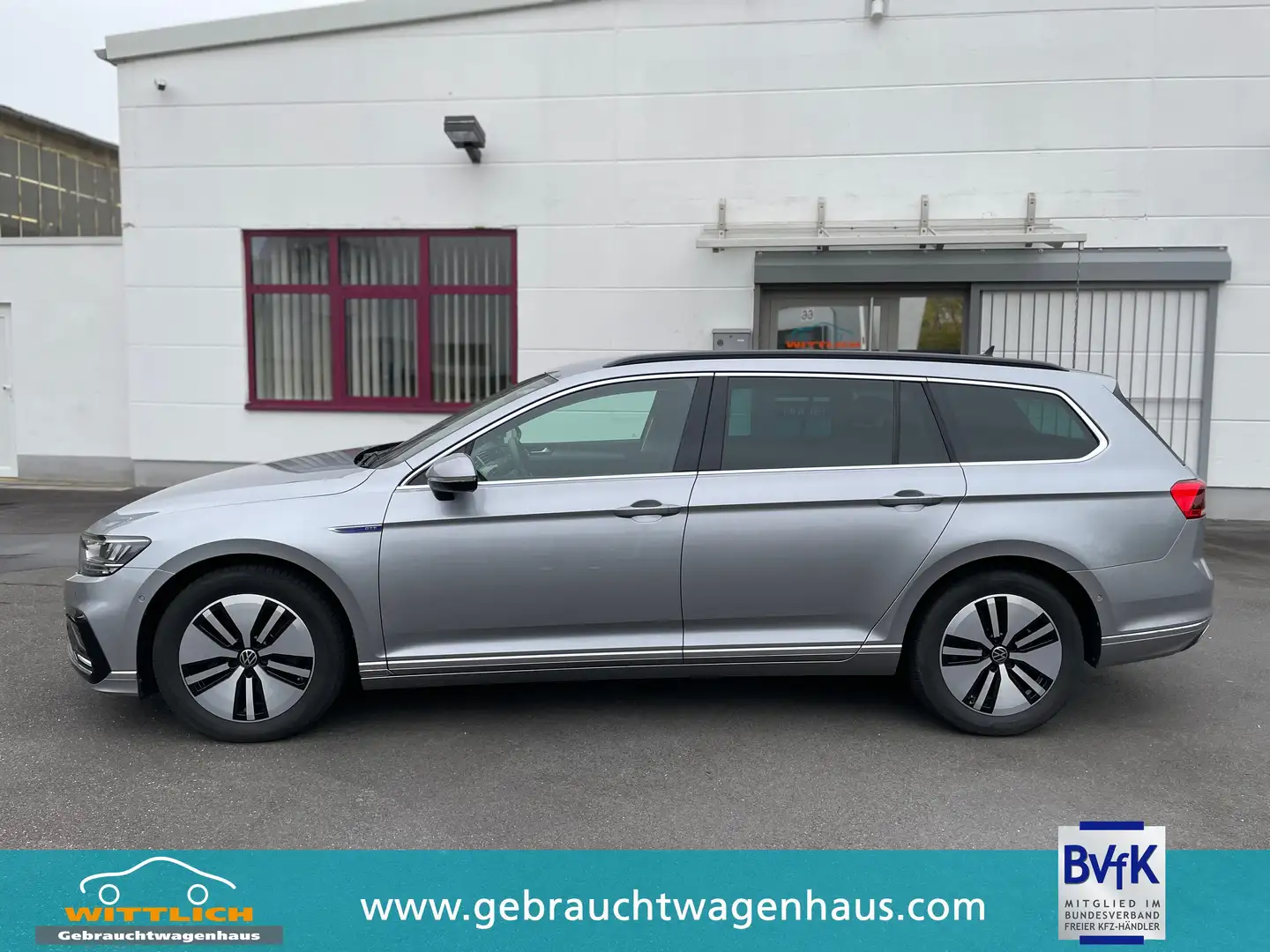 Volkswagen Passat Variant 1.4 GTE +Standheiz. +Winterräder +Garantie Silber - 2