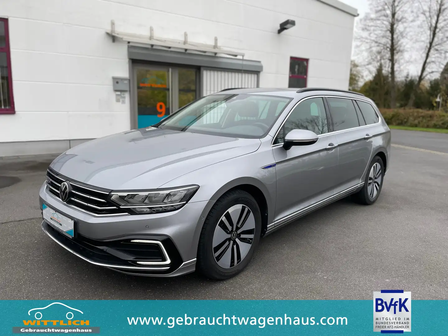 Volkswagen Passat Variant 1.4 GTE +Standheiz. +Winterräder +Garantie Silber - 1