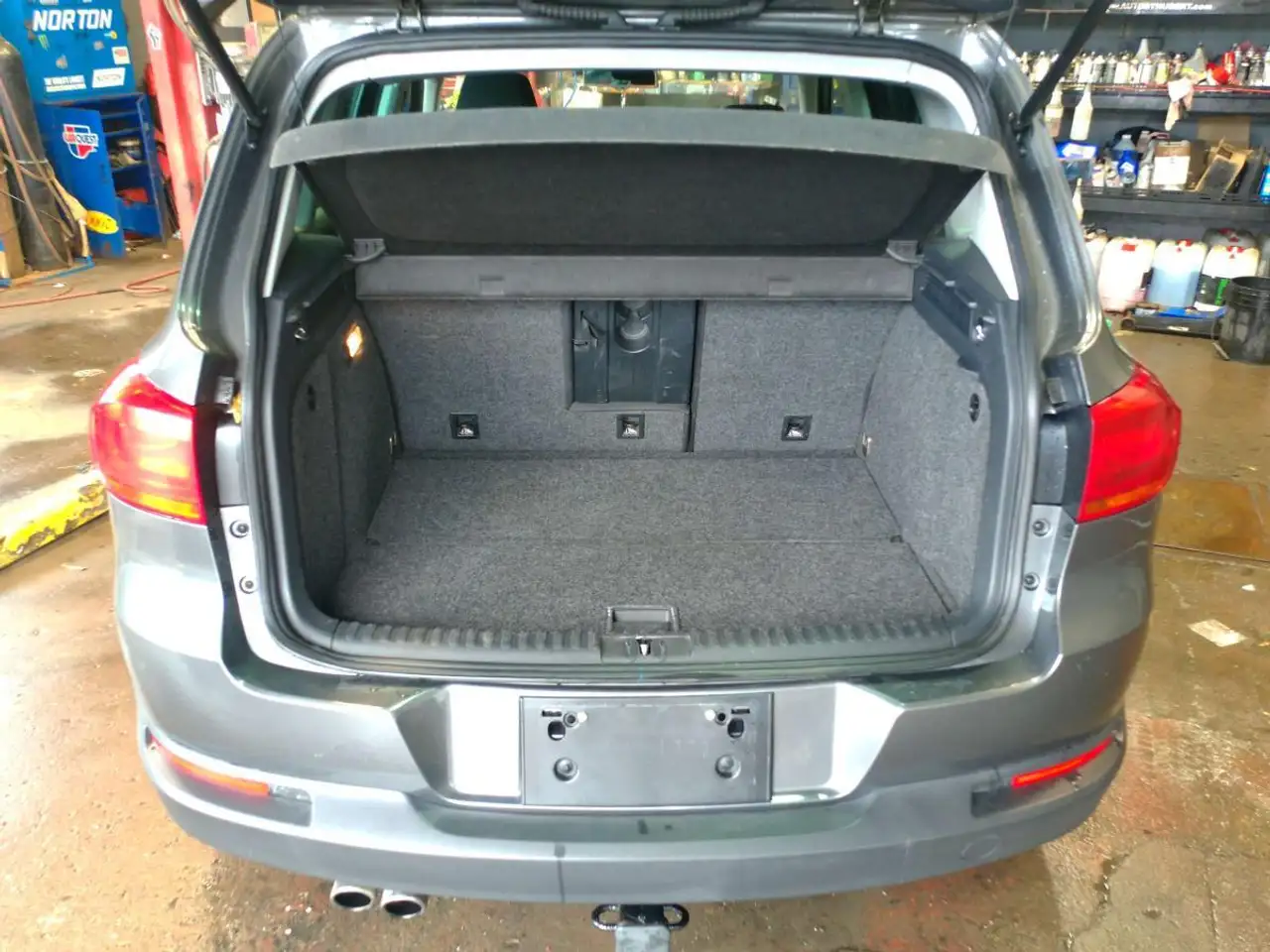 Volkswagen Tiguan снимка Volkswagen Tiguan