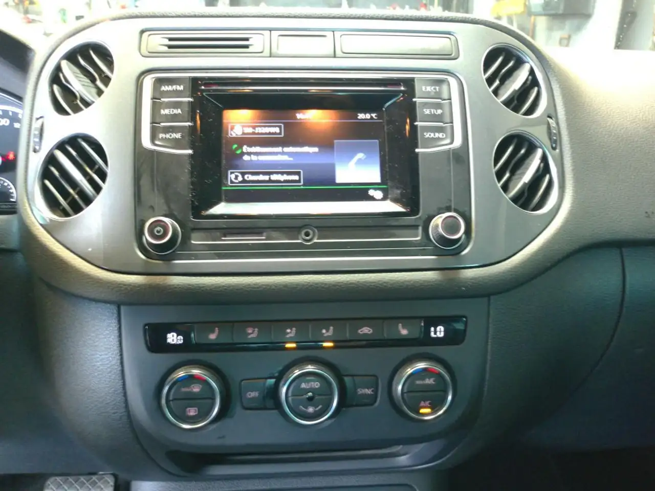 Volkswagen Tiguan снимка Volkswagen Tiguan