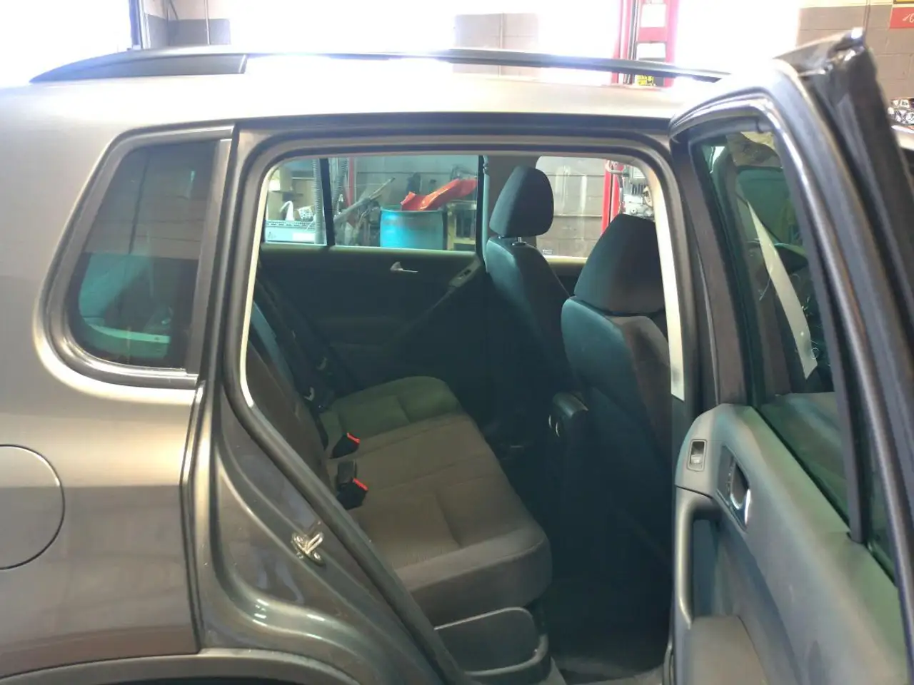 Volkswagen Tiguan снимка Volkswagen Tiguan