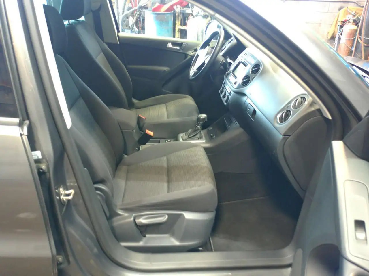 Volkswagen Tiguan снимка Volkswagen Tiguan