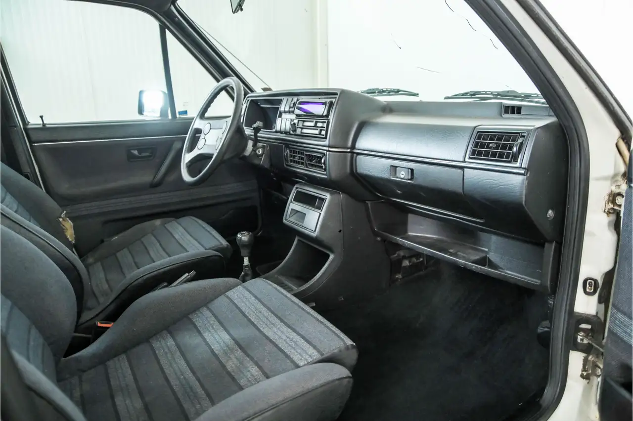 Volkswagen Jetta 1.8 GTI (GT), foto 12