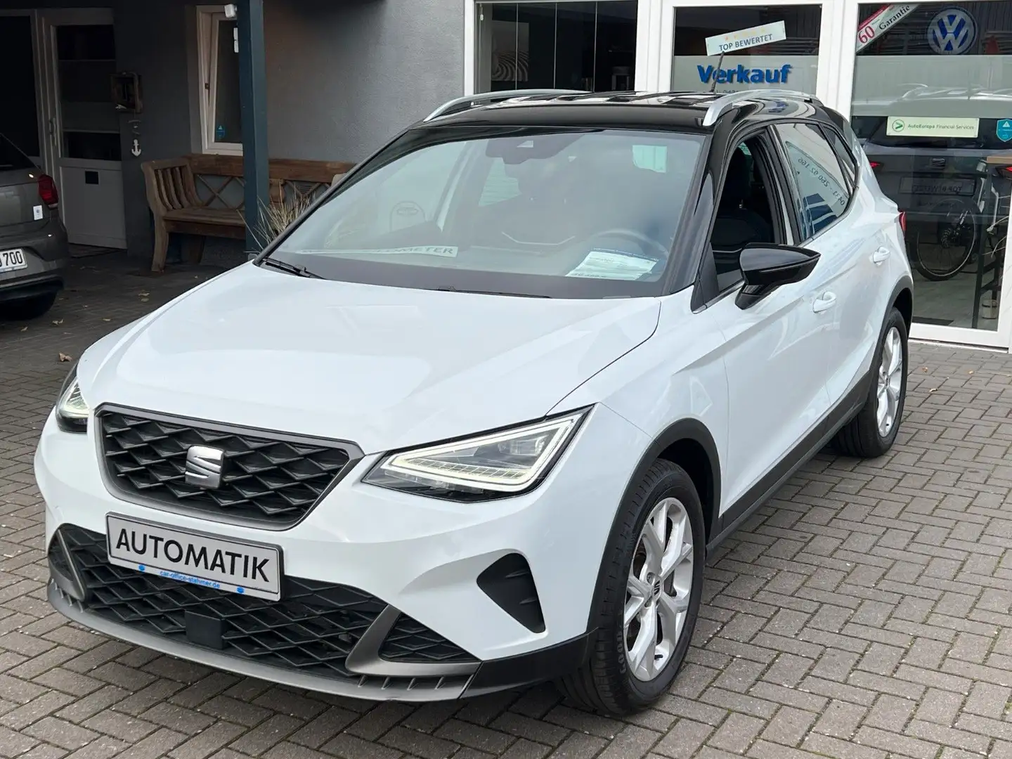 SEAT Arona FR 1.0 Automatik*26tkm*Led*Shz*Navi*2farb Weiß - 2