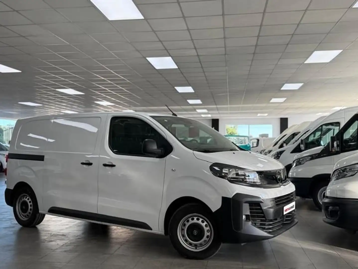 Opel Vivaro 1.5 BlueHDi 88kW (120CV) Blanco - 2