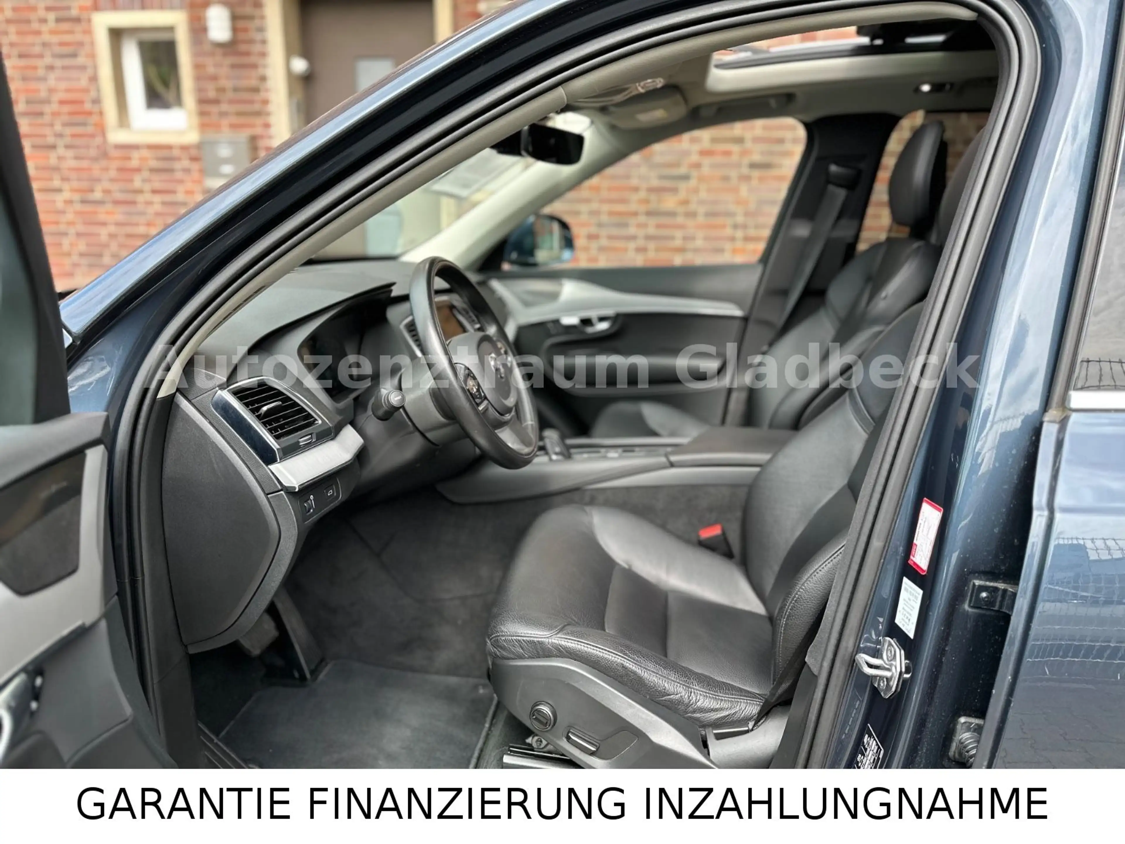 Volvo XC90 Momentum Pro AWD*GARANTIE — photo 10