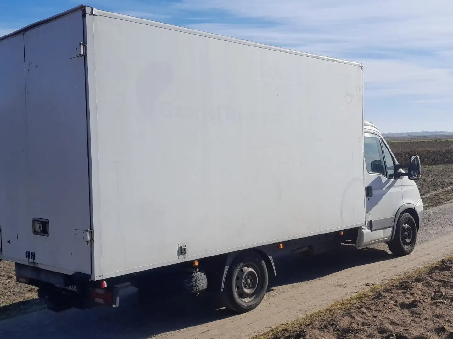 Iveco Daily 35 S 17 Weiß - 2
