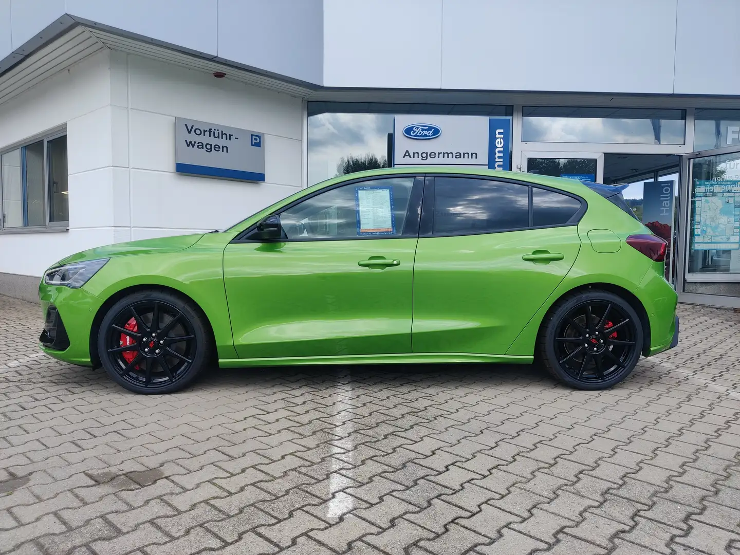 Ford Focus ST X 2.3 Ecoboost  5-trg. Track-Pack Brembo LED Vert - 2
