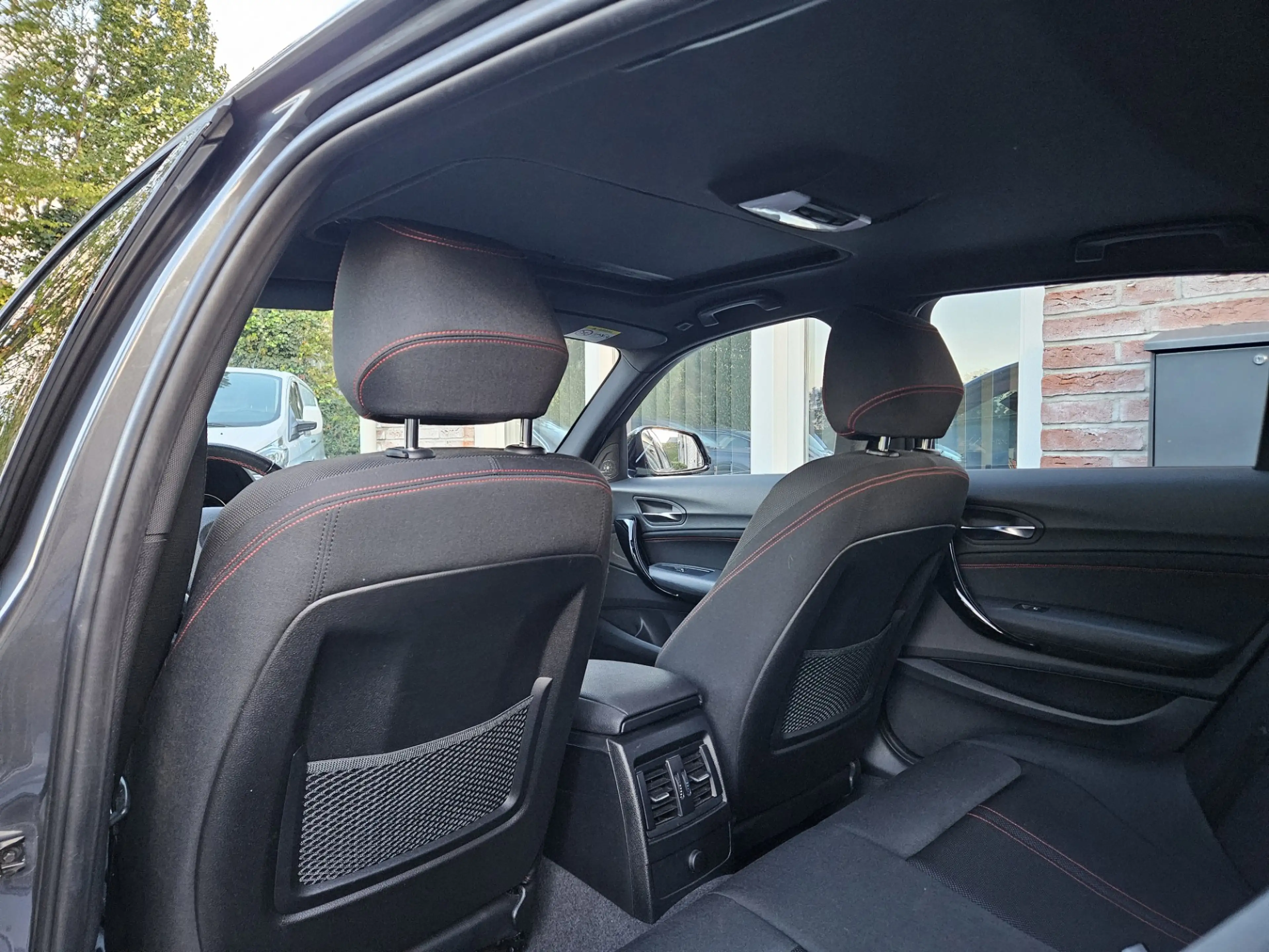 BMW 120 1-serie 120i Edition Sport Line Shadow High Execut — photo 20