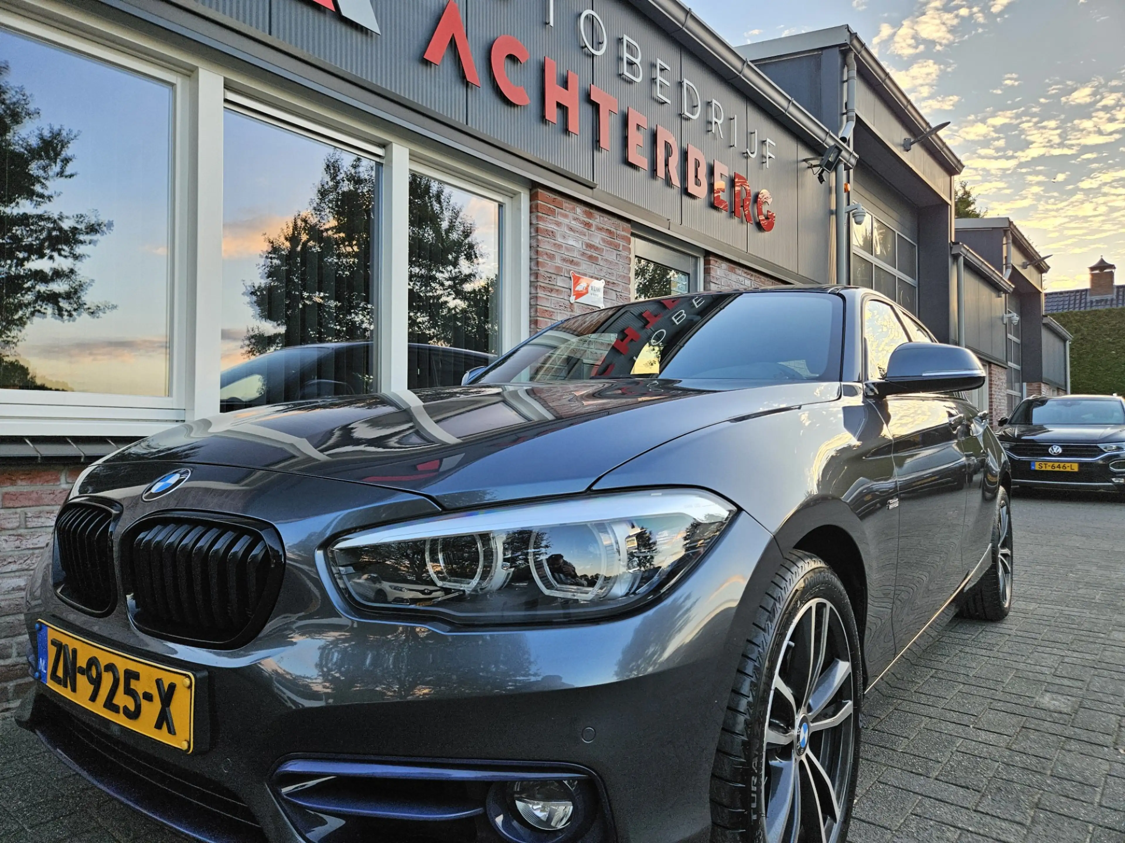 BMW 120 1-serie 120i Edition Sport Line Shadow High Execut — photo 13