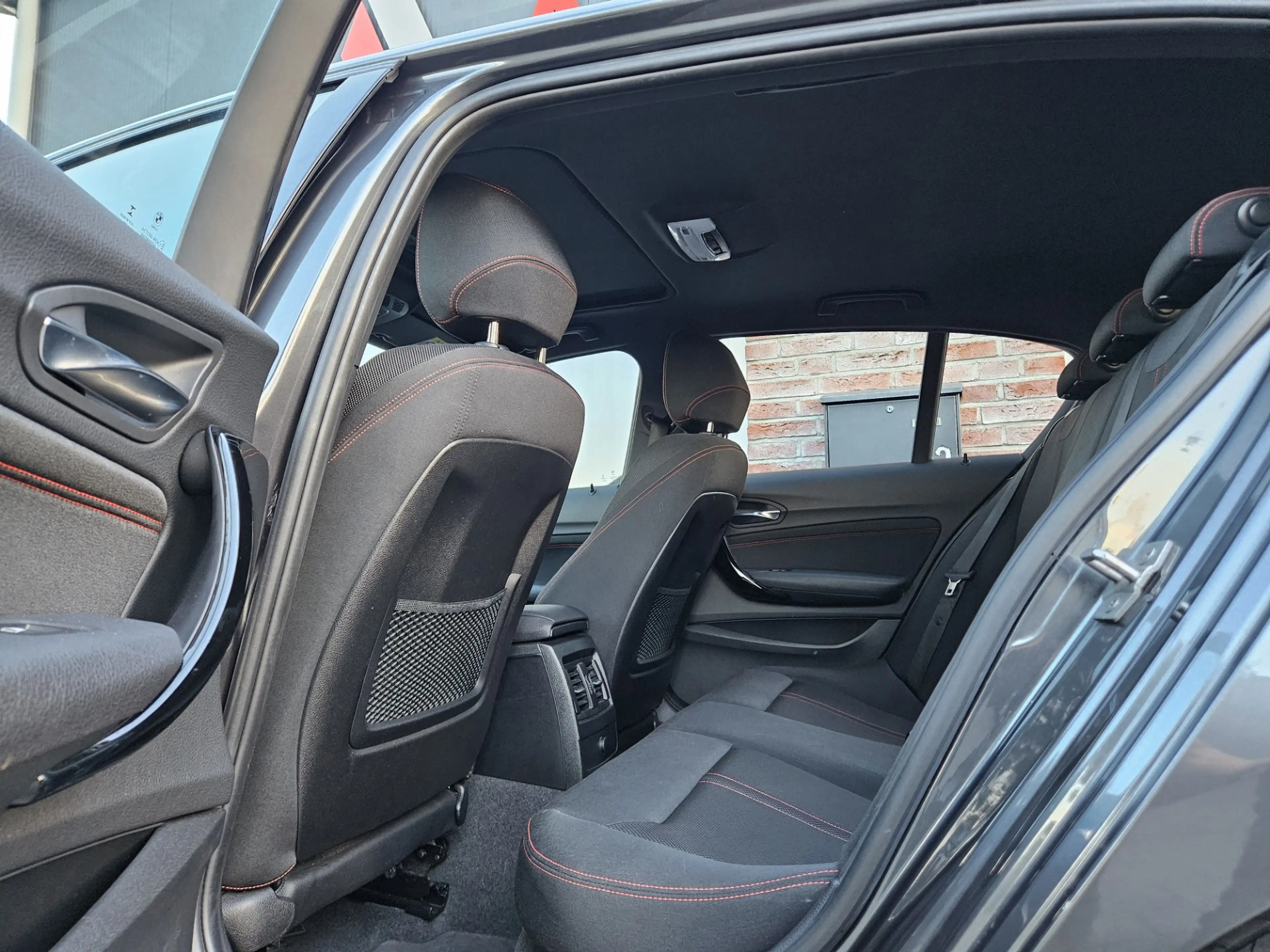 BMW 120 1-serie 120i Edition Sport Line Shadow High Execut — photo 19