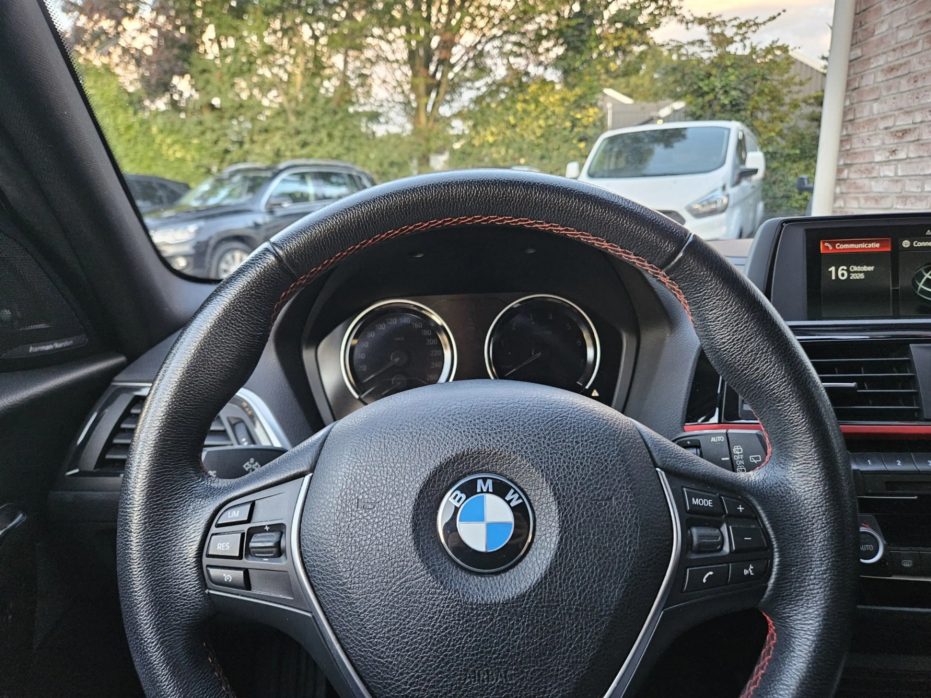 BMW 120 1-serie 120i Edition Sport Line Shadow High Execut — photo 24