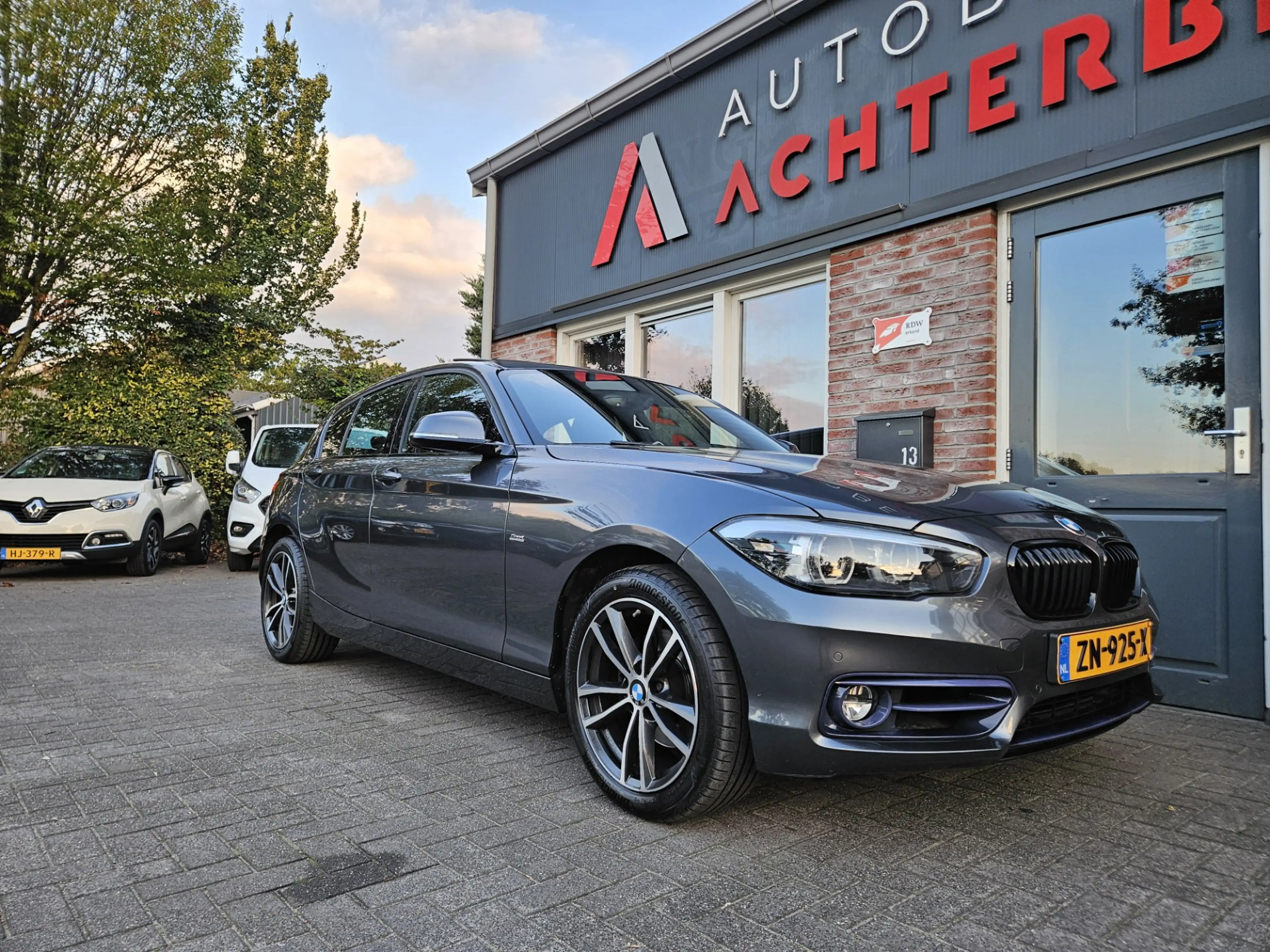 BMW 120 1-serie 120i Edition Sport Line Shadow High Execut — photo 35