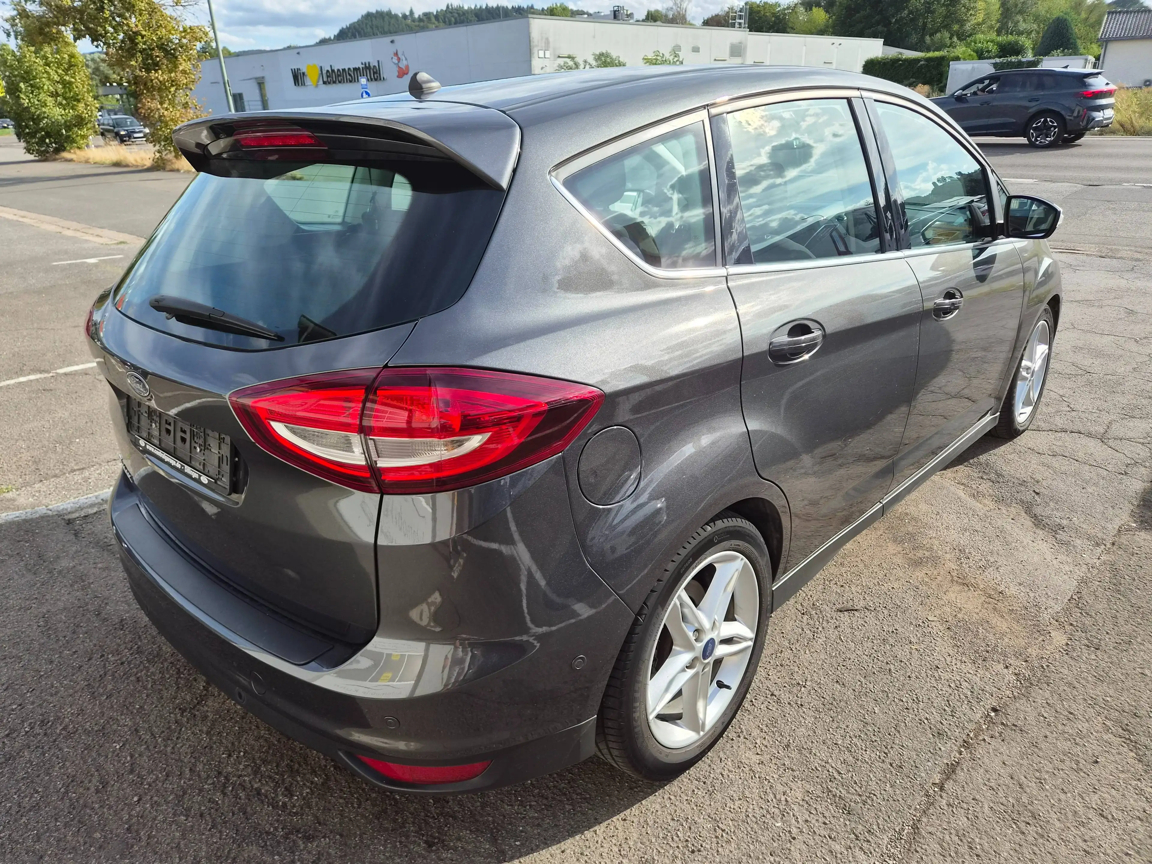 Ford C-Max Titanium — photo 4
