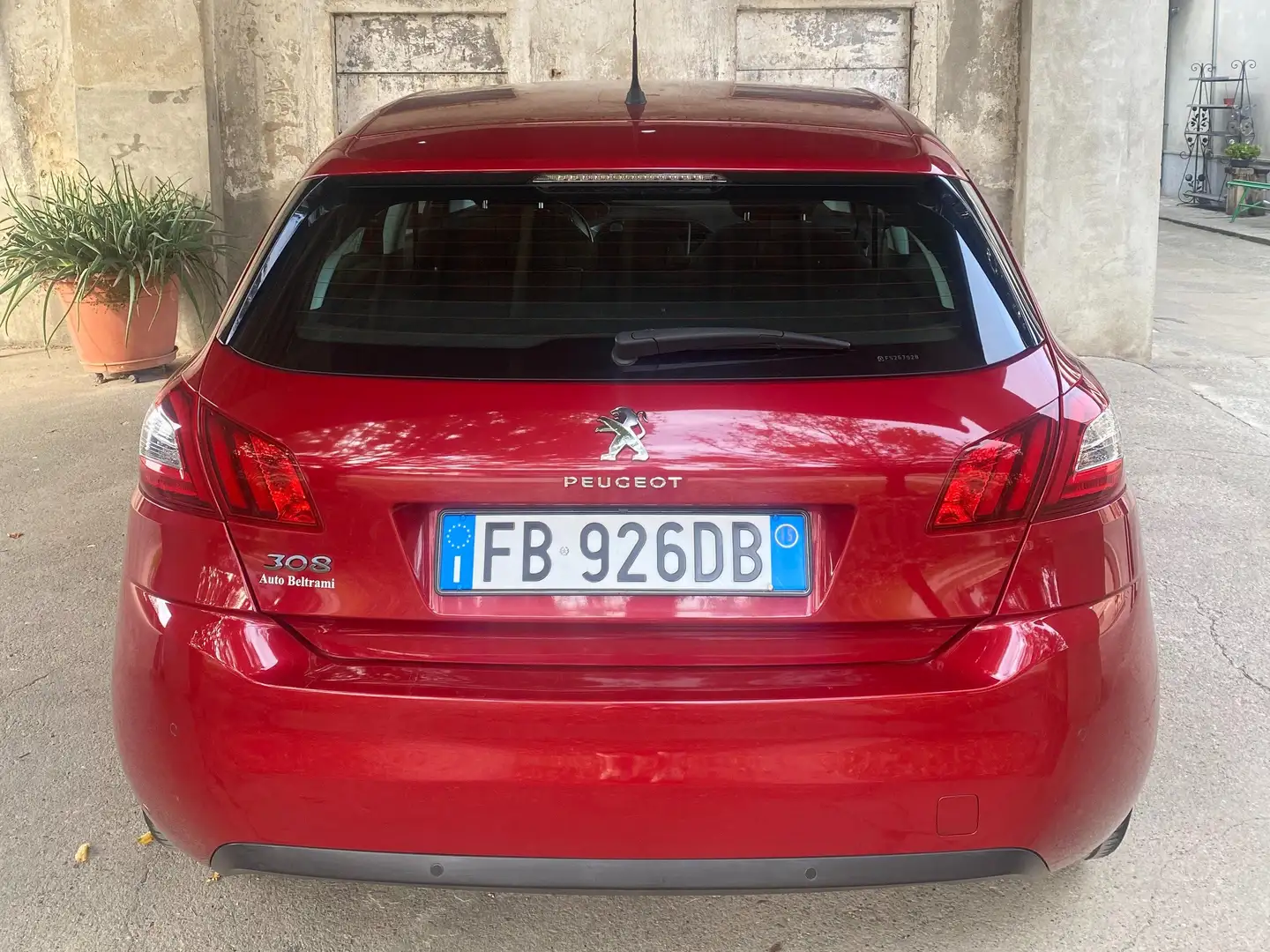 Peugeot 308 Rosso - 1