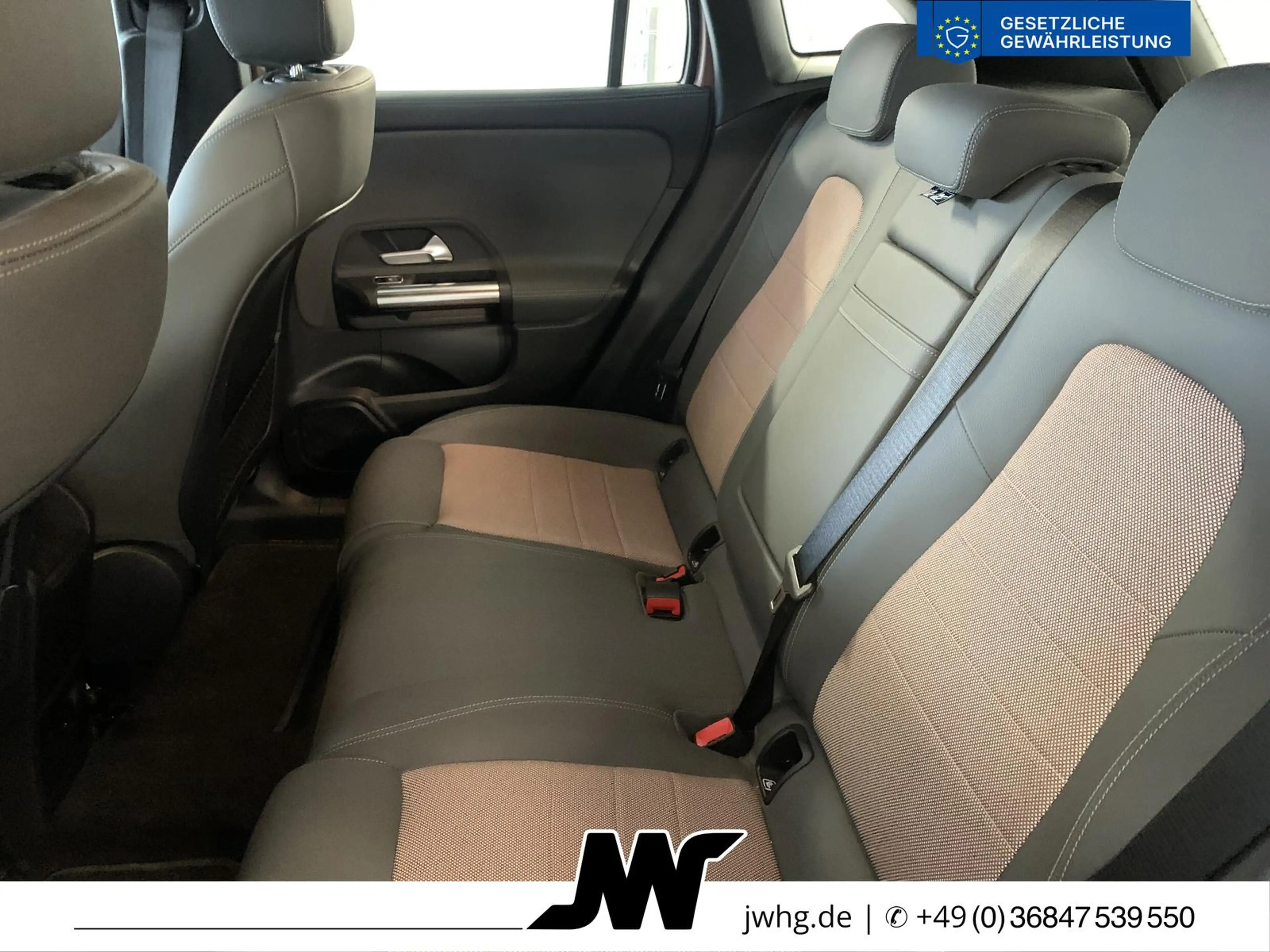 Mercedes-Benz EQA 250 + Electric Art Widescreen Kamera 18" Navi — photo 8