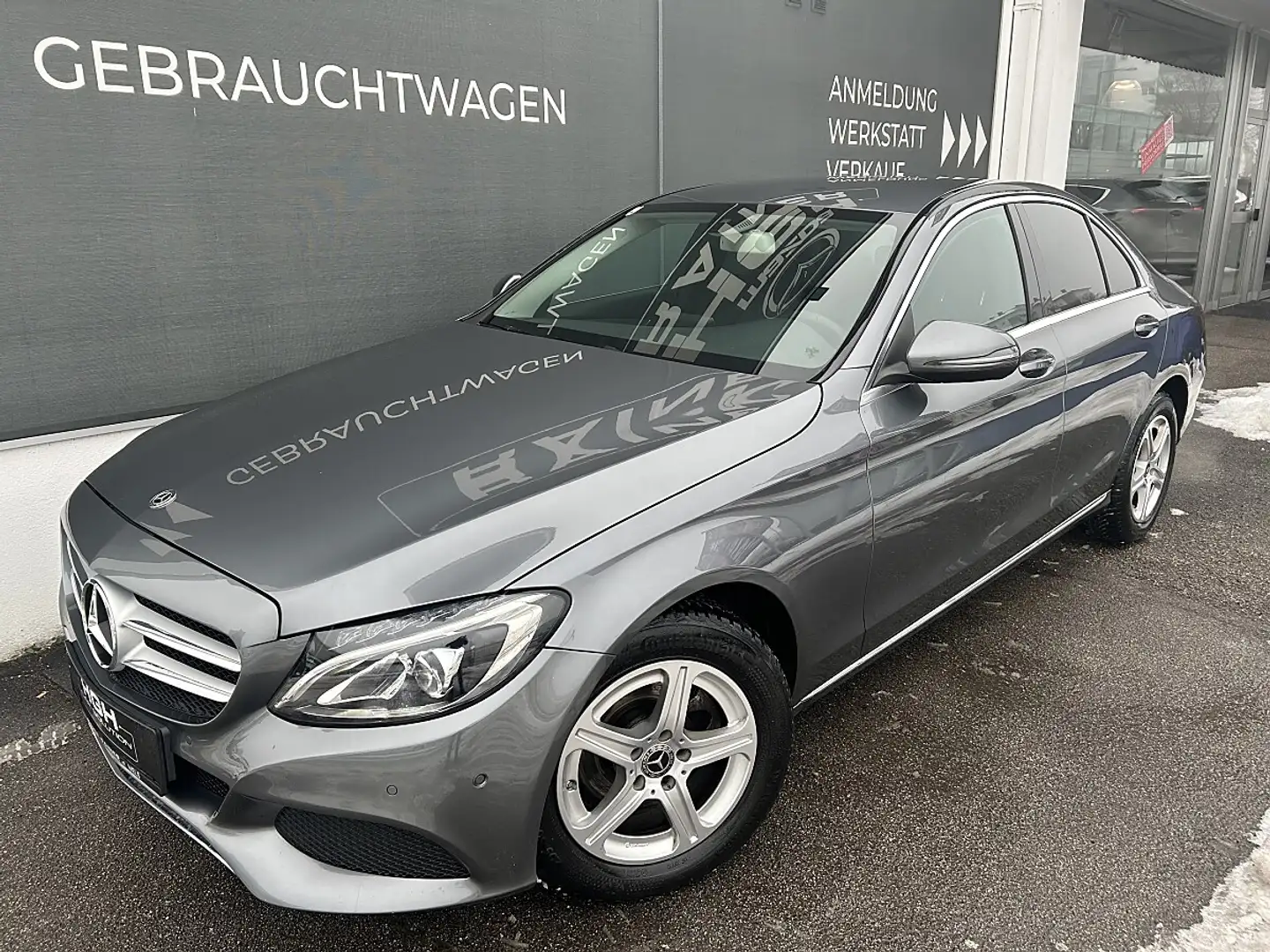Mercedes-Benz C 180 Aut. Avantgarde Limousine / LED / NAVI Gris - 2