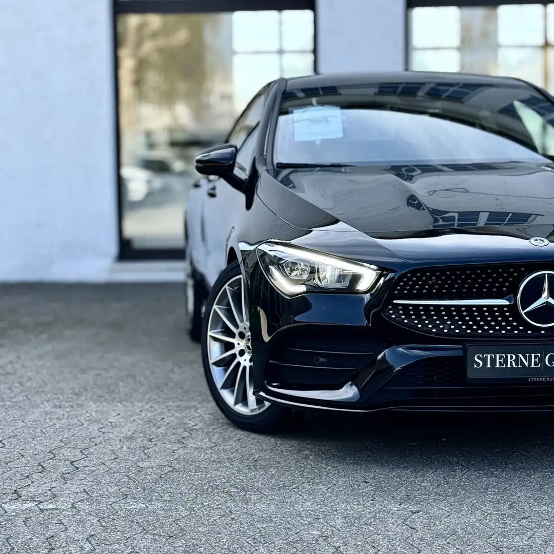 Mercedes-Benz CLA 200 AMG-LINE/AMBIENT/LED/19"/APPLECAR Bi Schwarz - 1