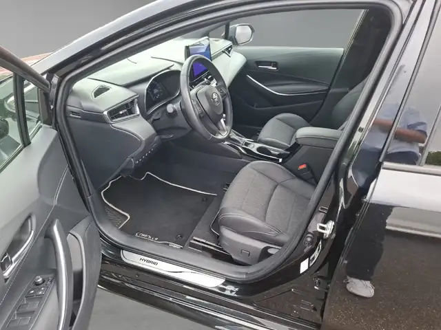 Toyota Corolla view 10