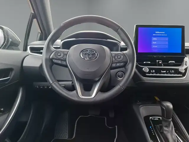 Toyota Corolla view 14