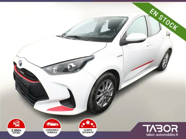 Toyota Yaris 1.5 Hybrid 116 CVT Business GPS