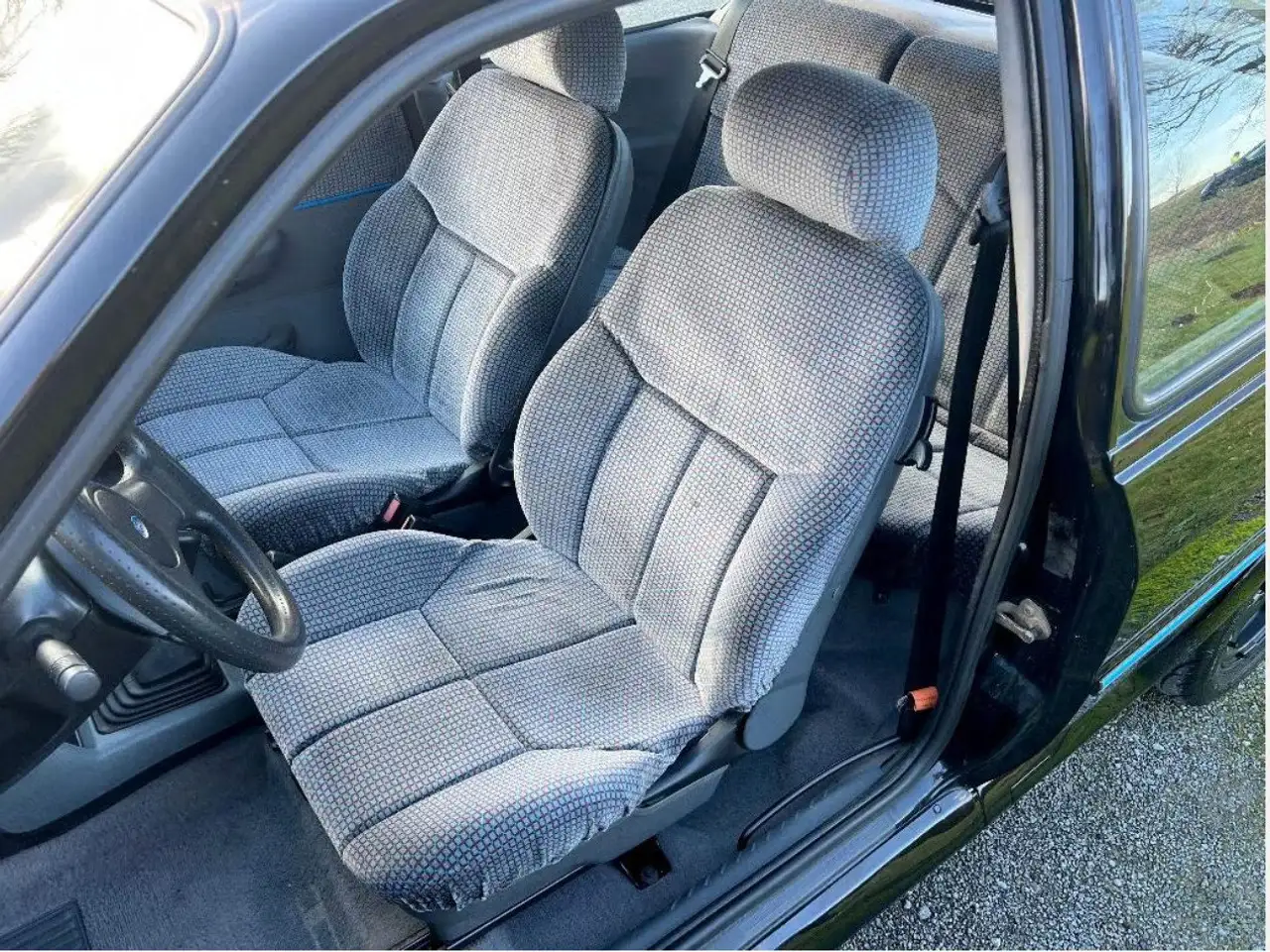 Ford Fiesta 3 portes — photo 15