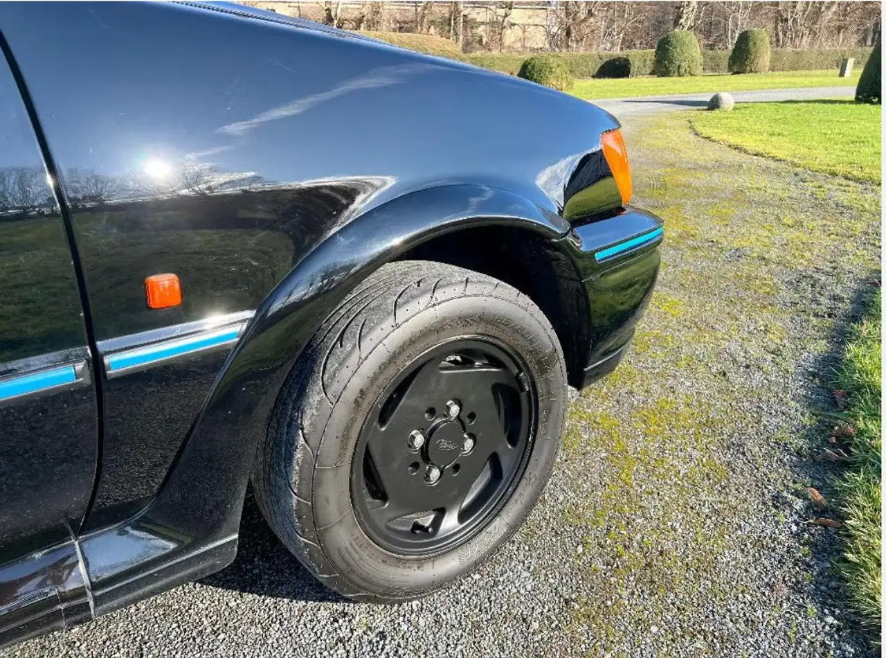 Ford Fiesta 3 portes — photo 19