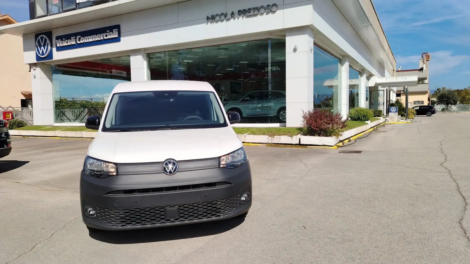 Volkswagen Caddy Caddy 2.0 TDI 102 CV DSG Furgone Business Bianco - 2