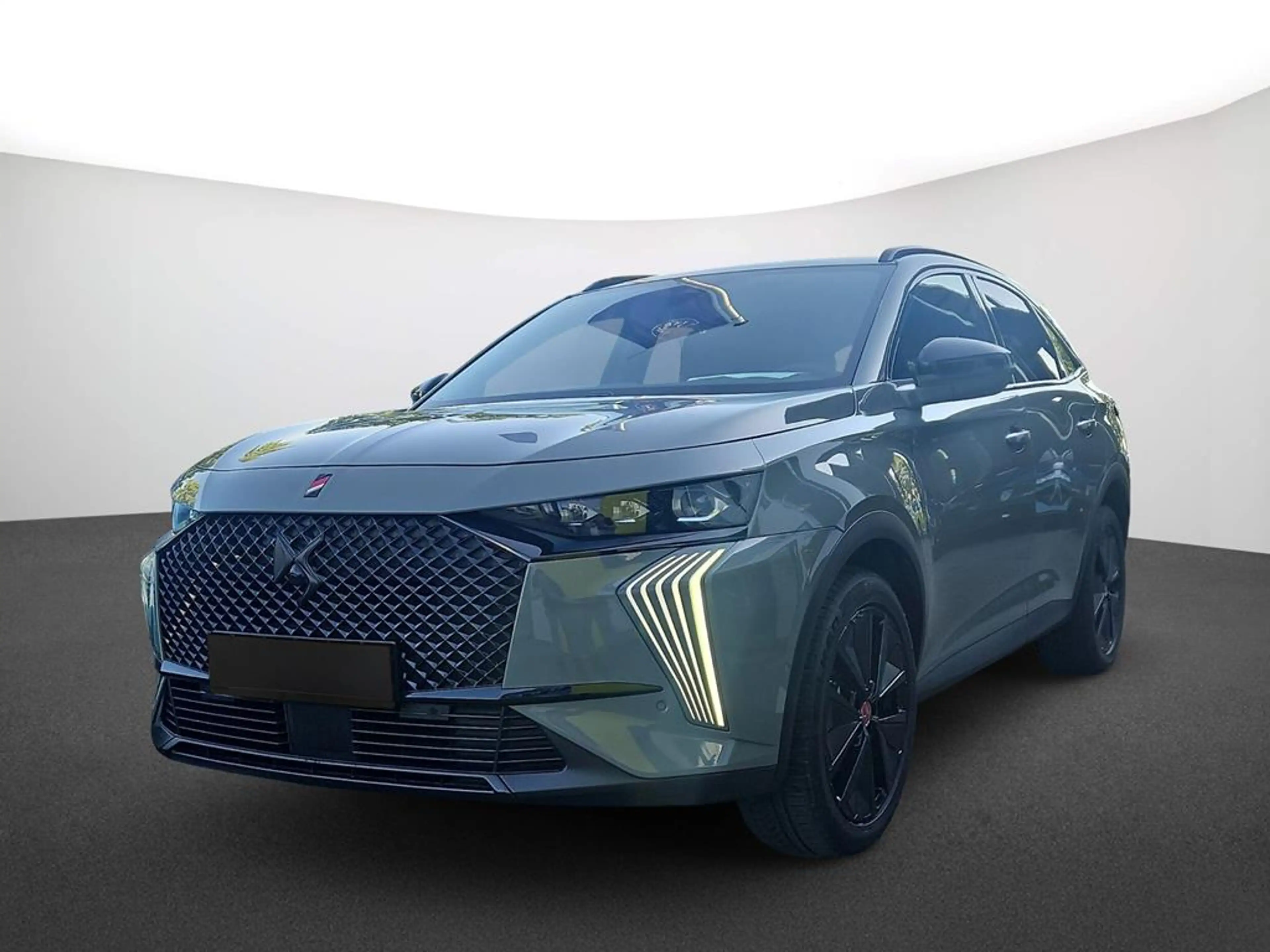DS Automobiles DS 7 DS 7 PERFORMANCE LINE + BlueHDi 130 EAT8 — photo 2