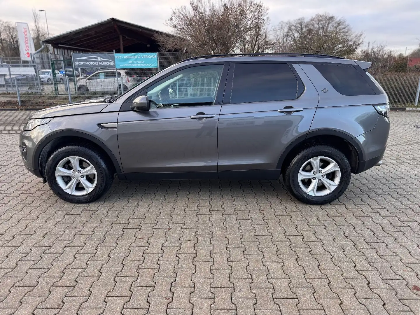 Land Rover Discovery Sport 2,0 NAVI Kamera AHK AWD Gris - 2