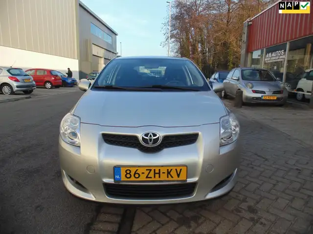 Toyota Auris 1.6-16V Sol Business MET NACI AIRCO