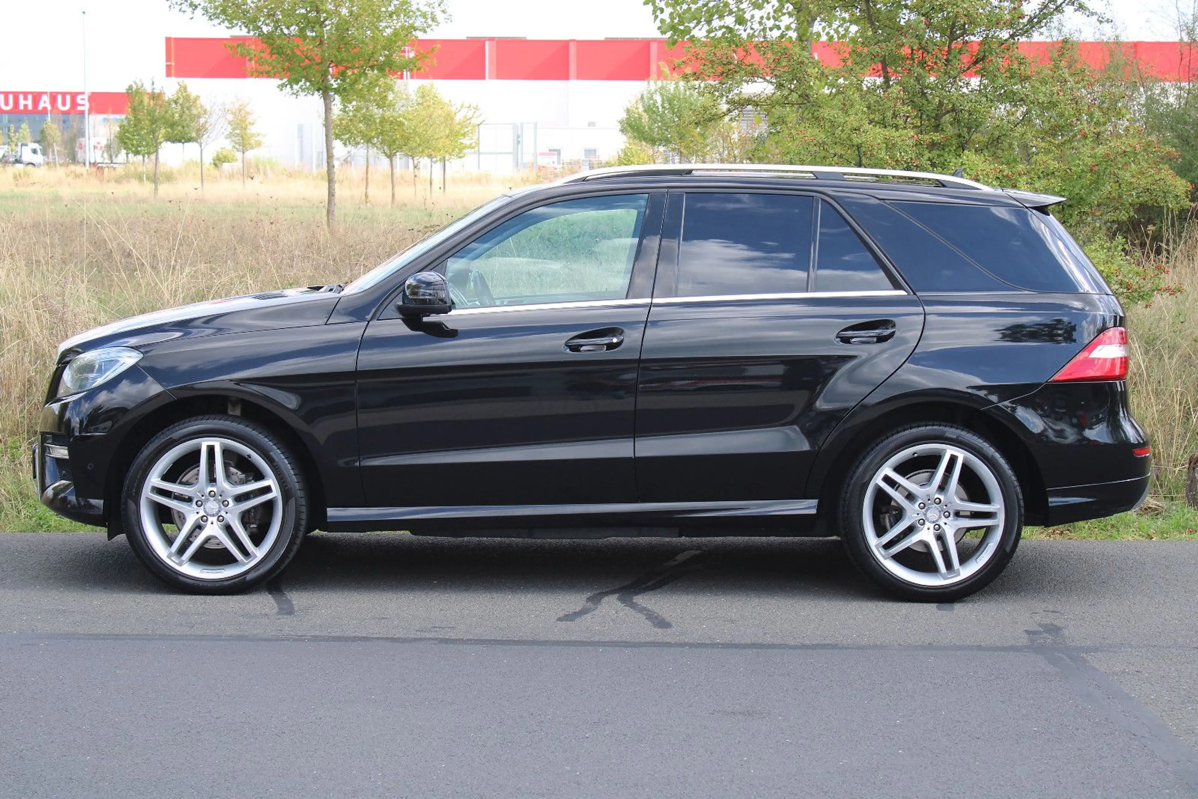 Mercedes-Benz ML 350 CDI AMG-Line/Pano/Luft/AHK/360°/21'/Leder — photo 5