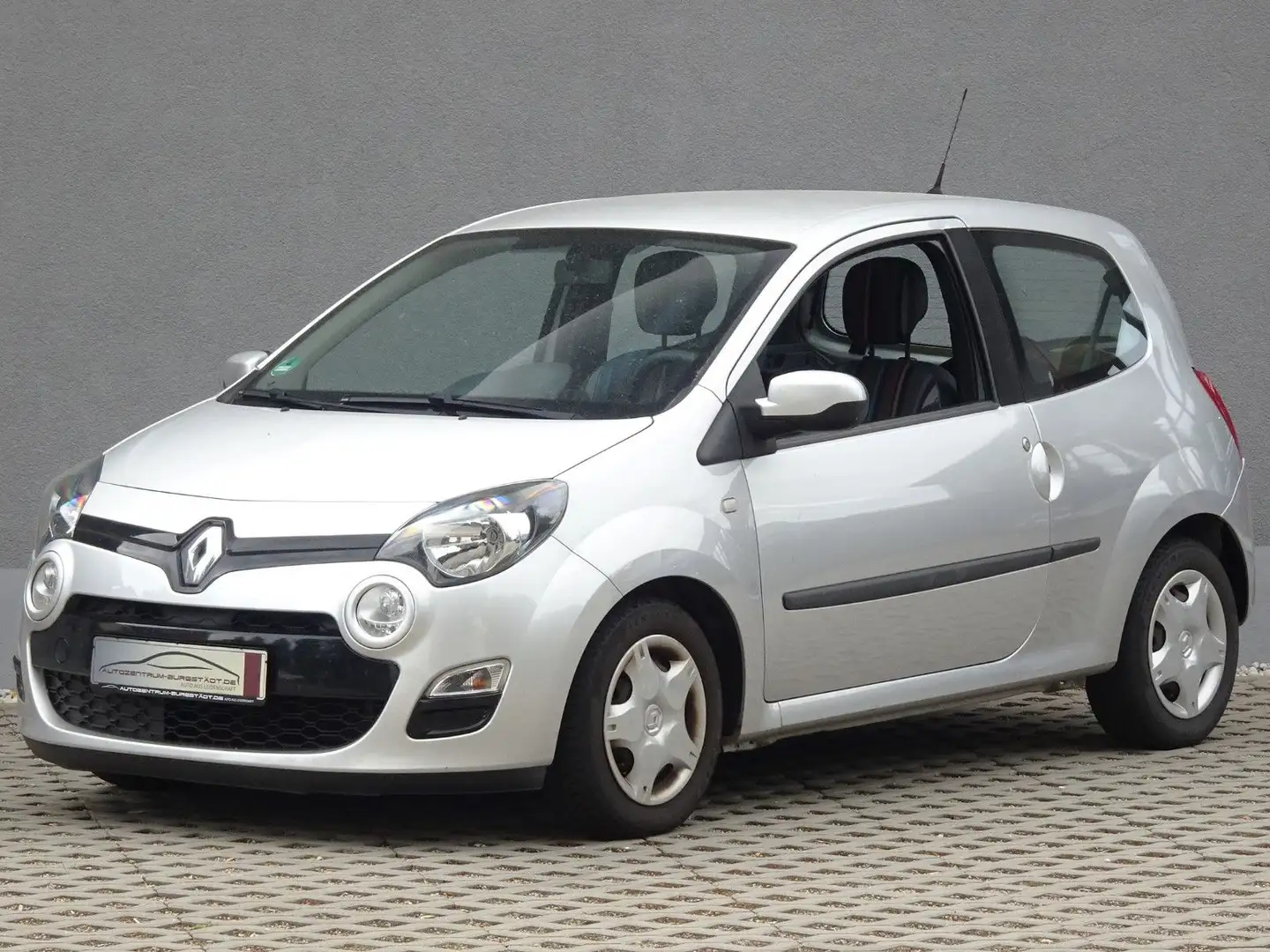 Renault Twingo 1,2 Expression Grau - 1