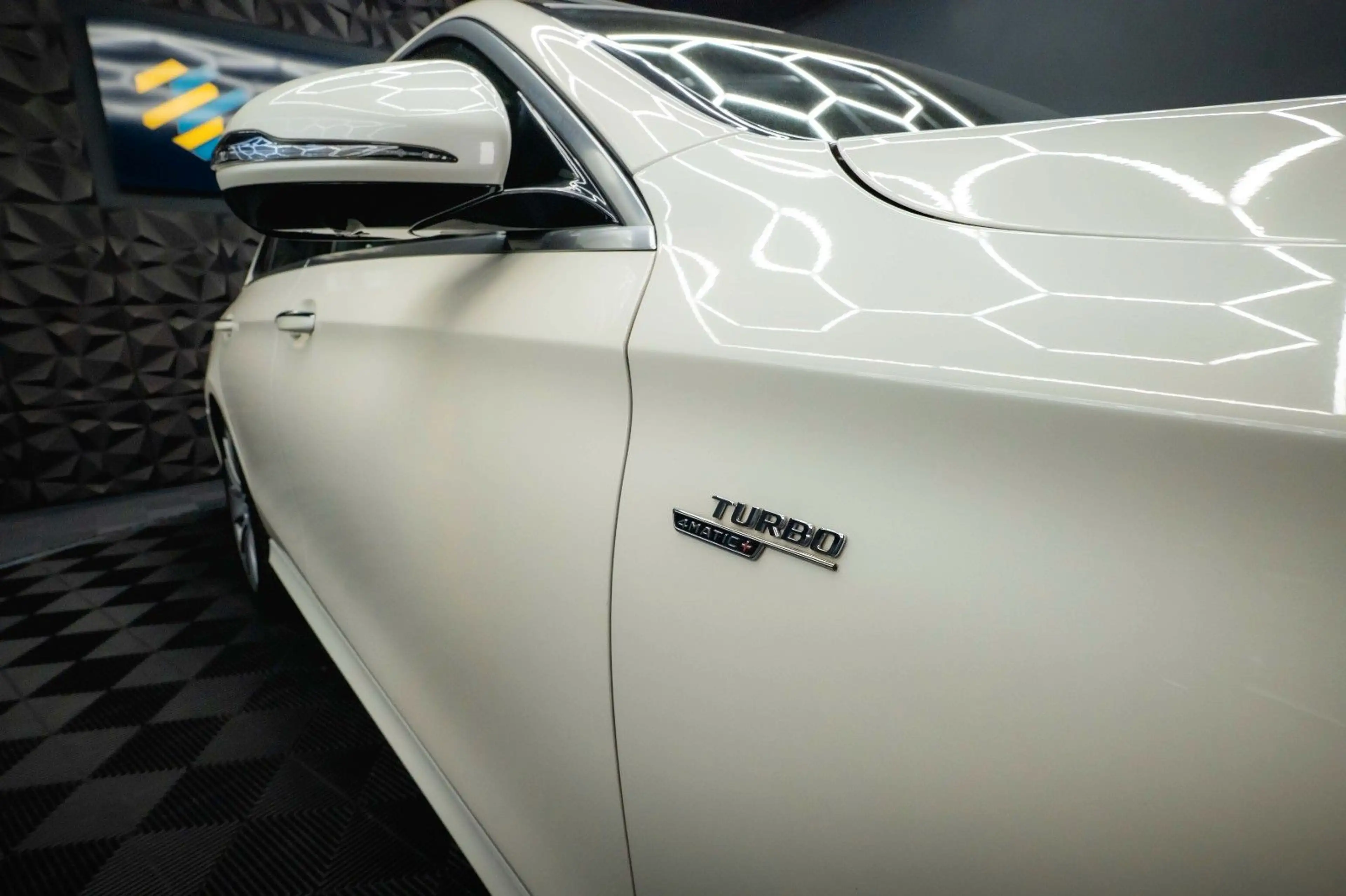 Mercedes-Benz E 53 AMG 4Matic+ Facelift Designo *ACC*Pano*360* — photo 9