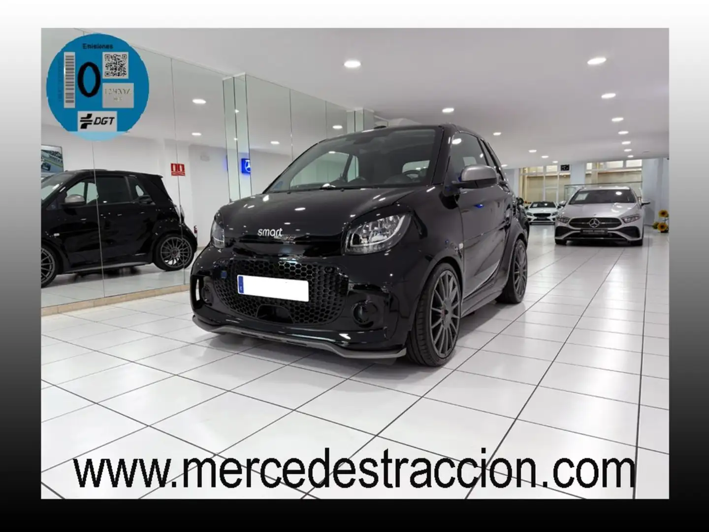smart forTwo Cabrio Electric Drive Zwart - 1