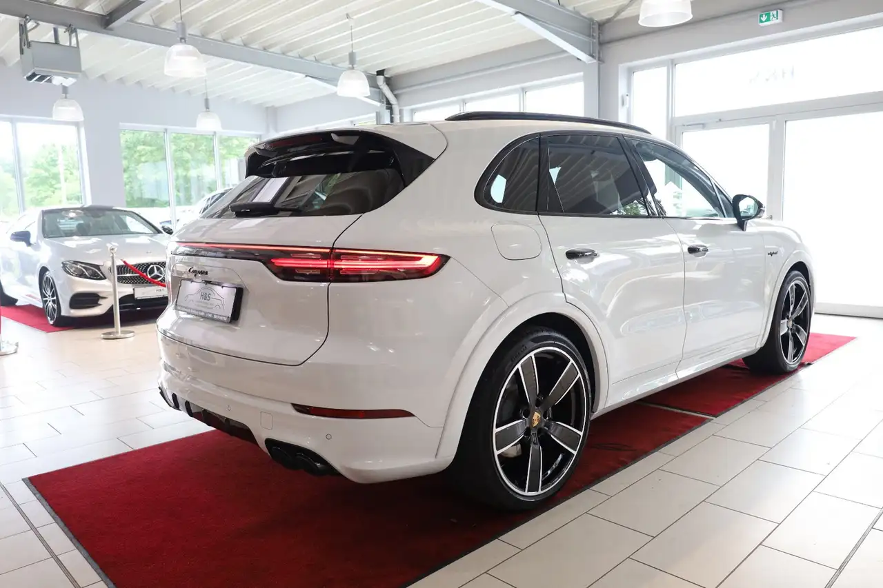 Porsche Cayenne E-Hybrid Platinum Edition, миниатюра 9