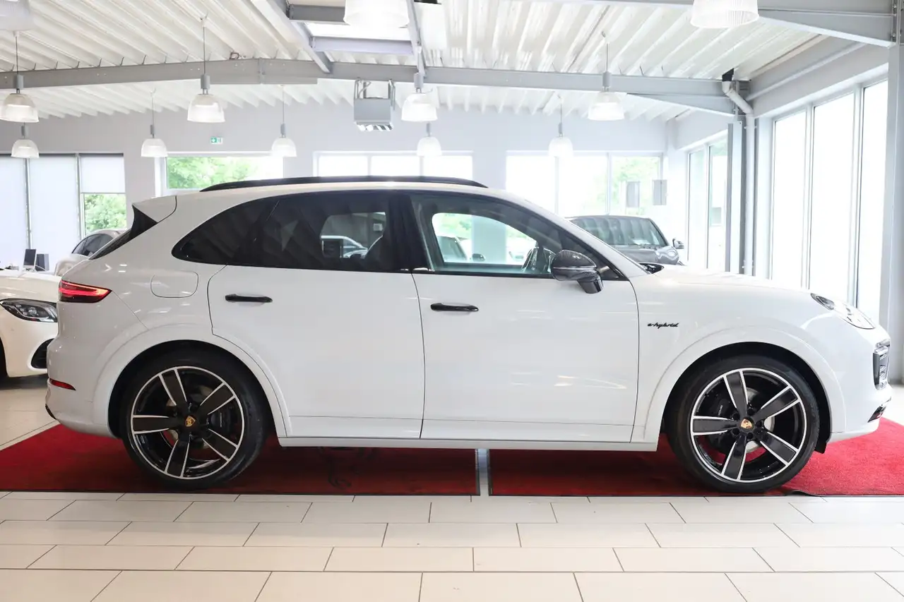 Porsche Cayenne E-Hybrid Platinum Edition, миниатюра 10