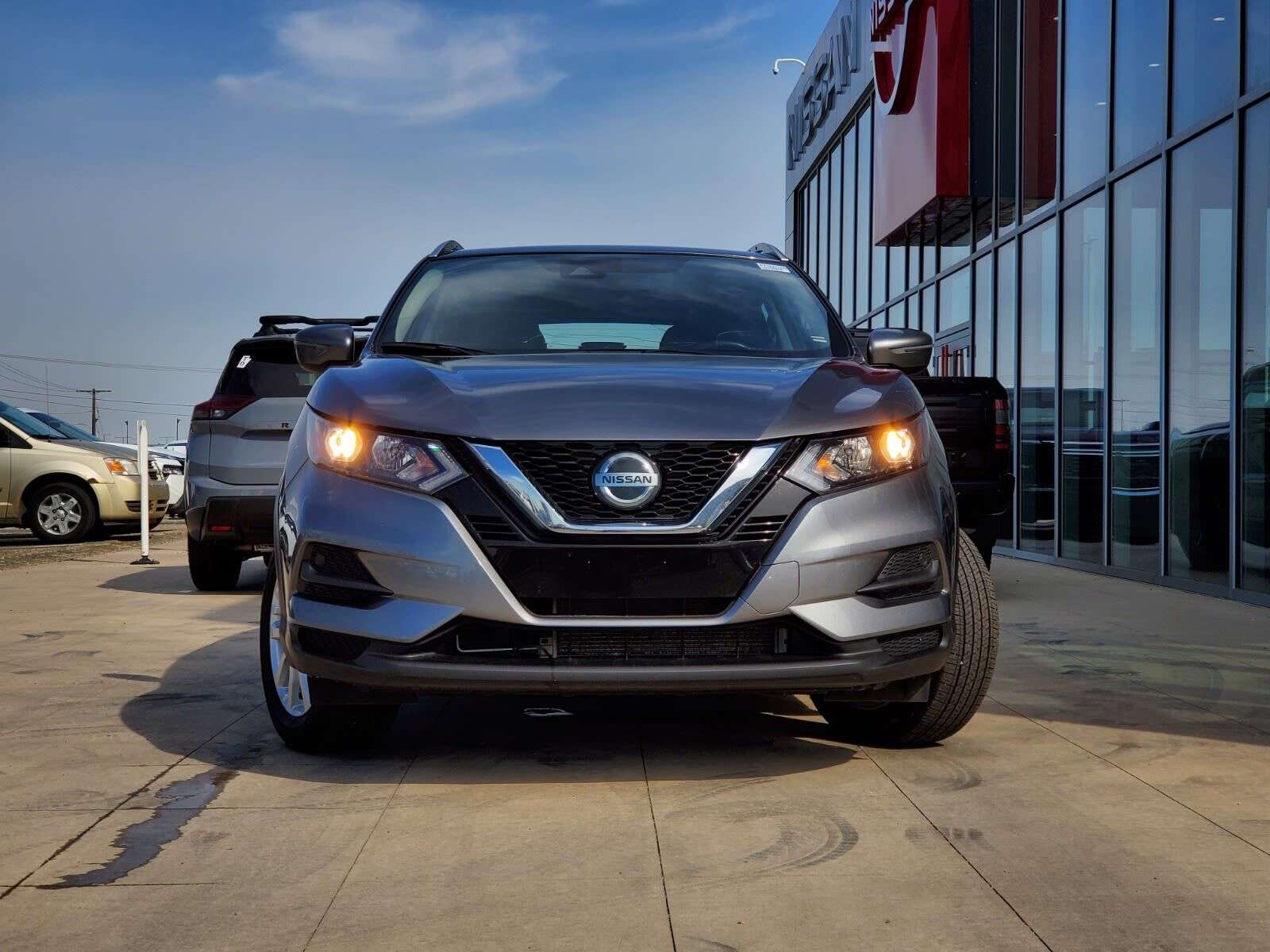 2022 Nissan Qashqai Sunroof, Heated Seats, Back Up Camera, Bluetooth — снимка 1