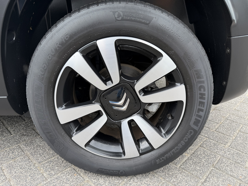Citroen C3 Aircross 110pk Shine (Elektrisch Schuifdak - Camera - Parke — photo 13