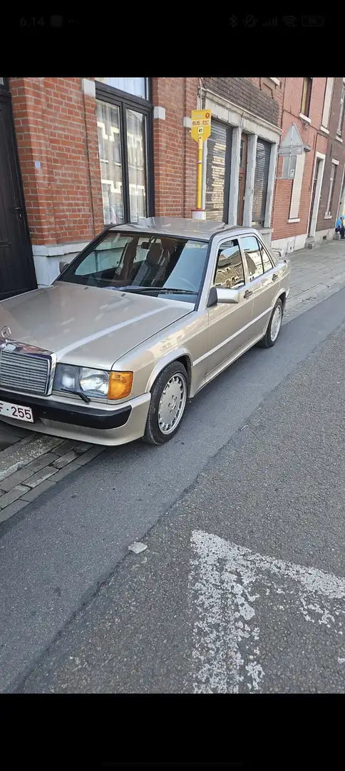 Mercedes-Benz 190 E 2.3 16V Confort - 1