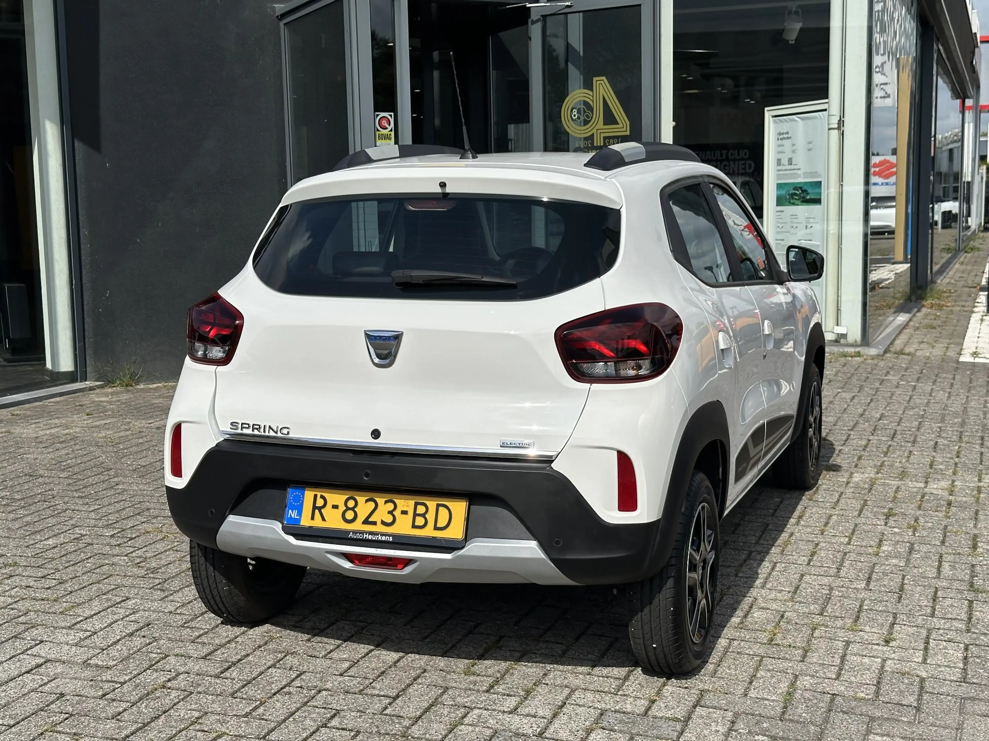 Dacia Spring Comfort Plus (Orange Pack) 27 kWh l Origineel NL l — photo 5