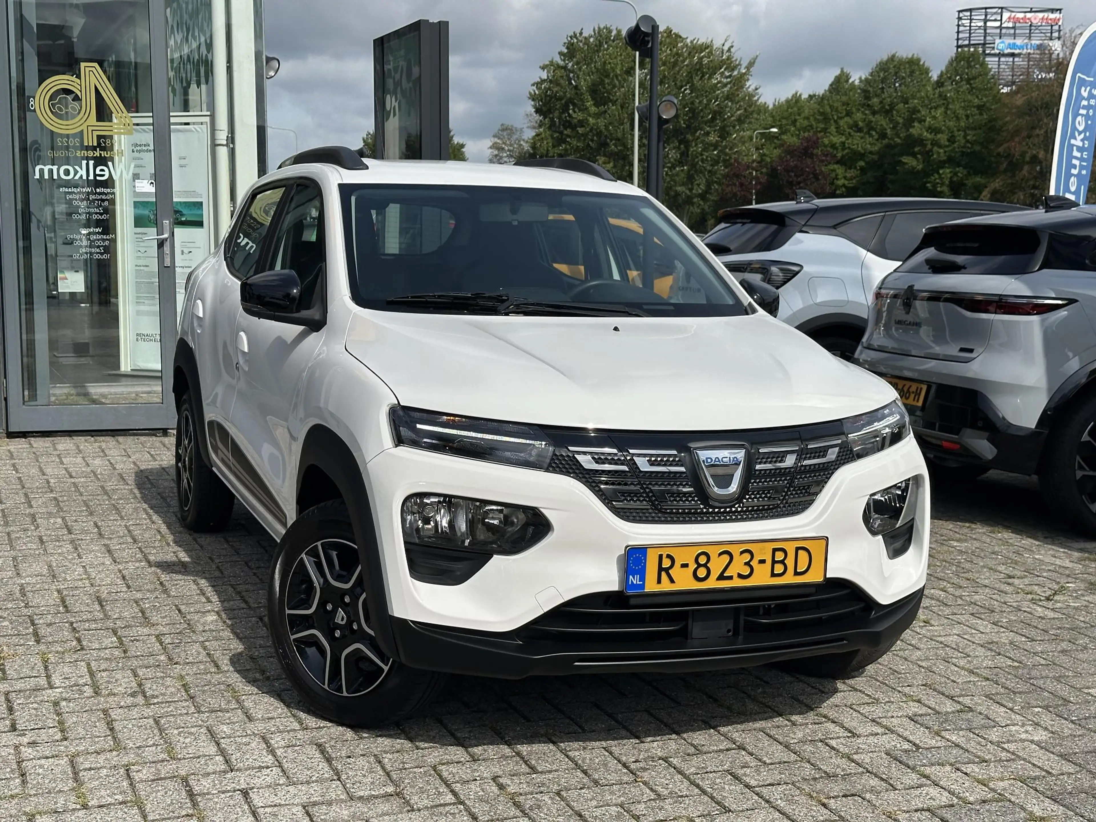 Dacia Spring Comfort Plus (Orange Pack) 27 kWh l Origineel NL l — photo 3